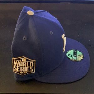 I’m selling an LA dodgers World Series cap